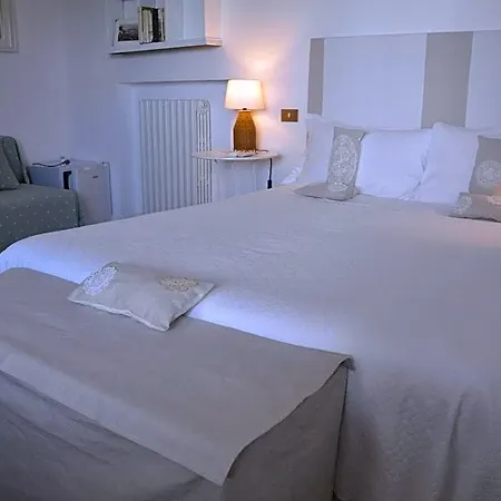 Bed & Breakfast Casa Soresina 3*